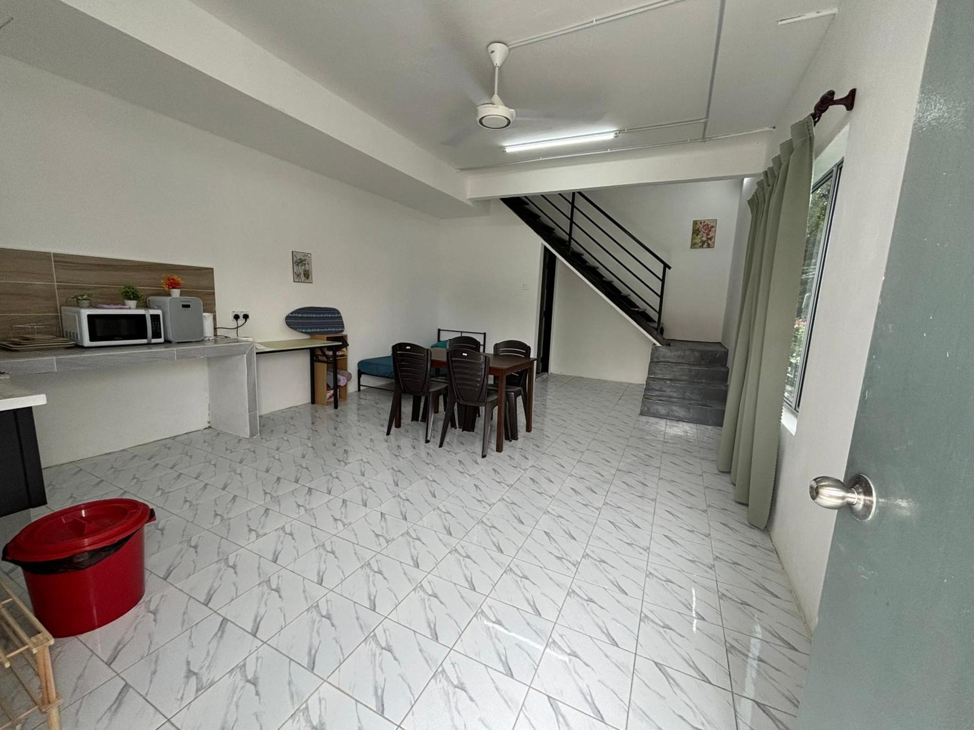Inderapura Villa Free Parking Shah Alam Exterior photo